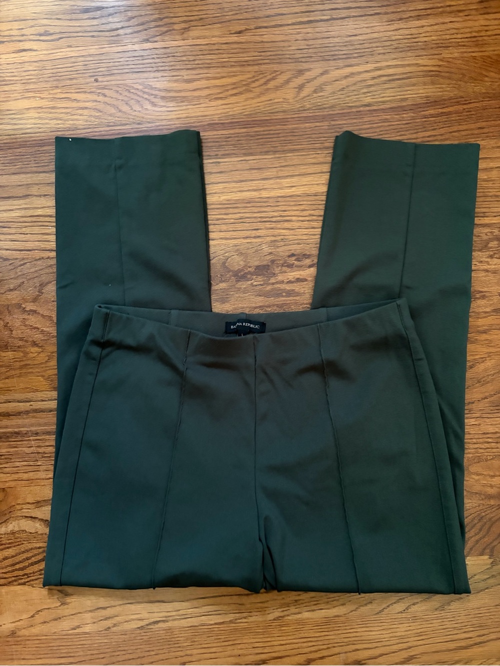 *Banana Republic Dark Green Dress Pants - Tailored Cut *54